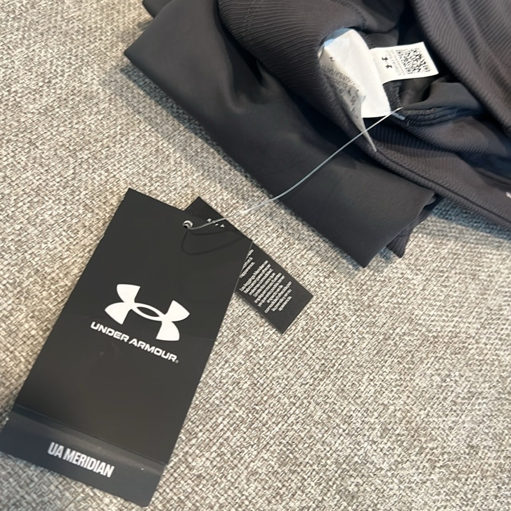 Under Armour High-Rise Black ribbed Leggings - Picture 5 of 5